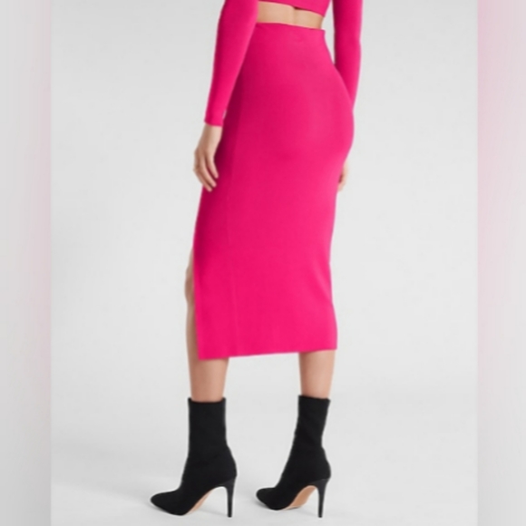 ✨ Stunning ✨Express High Waist Body Contour Midi Pencil Sweater Skirt Pink XL - Picture 2 of 8